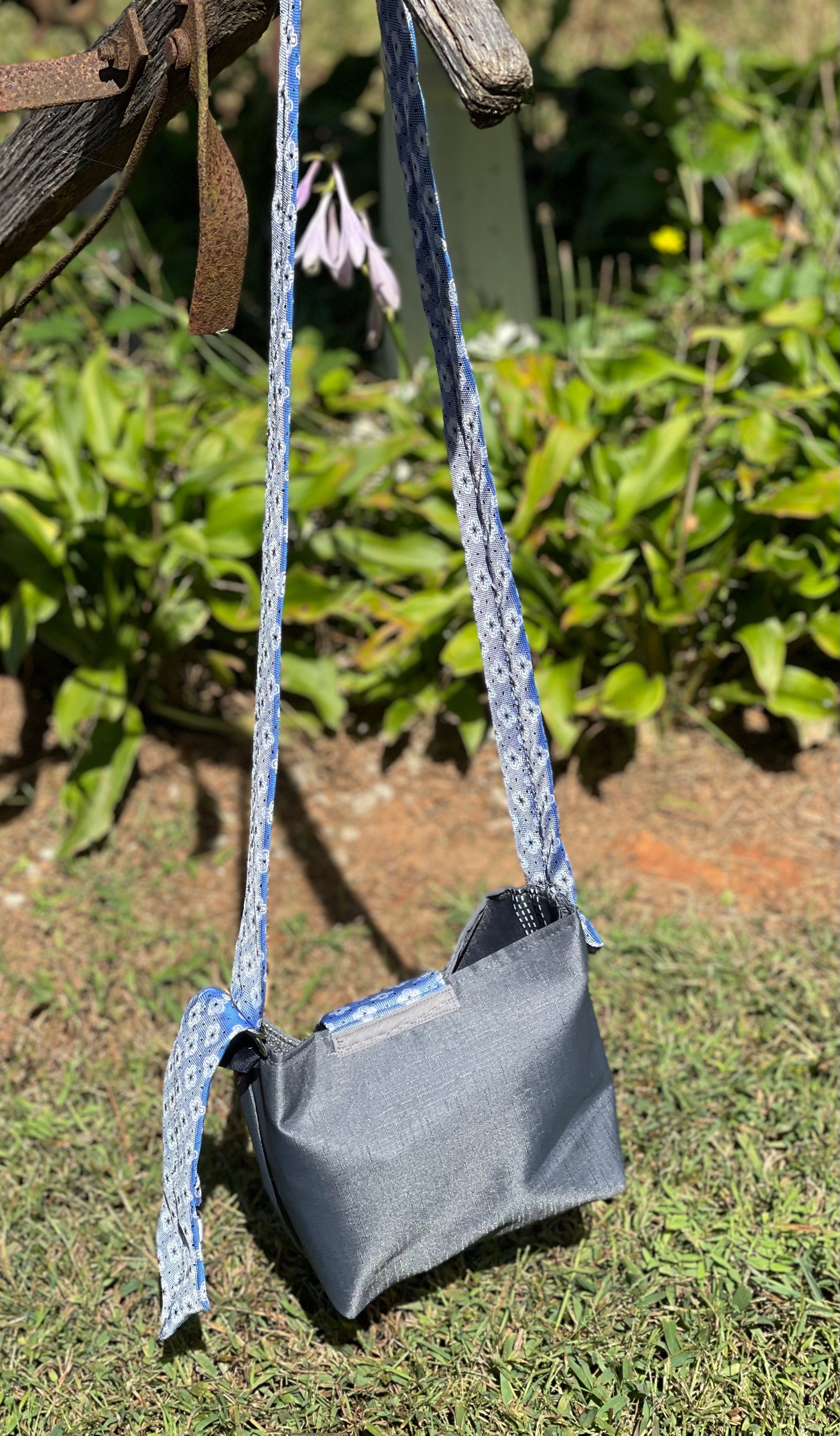 Small Upcycled Tie Purse
